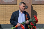 Новосибирские коммунисты возложили цветы к памятнику Сталину 